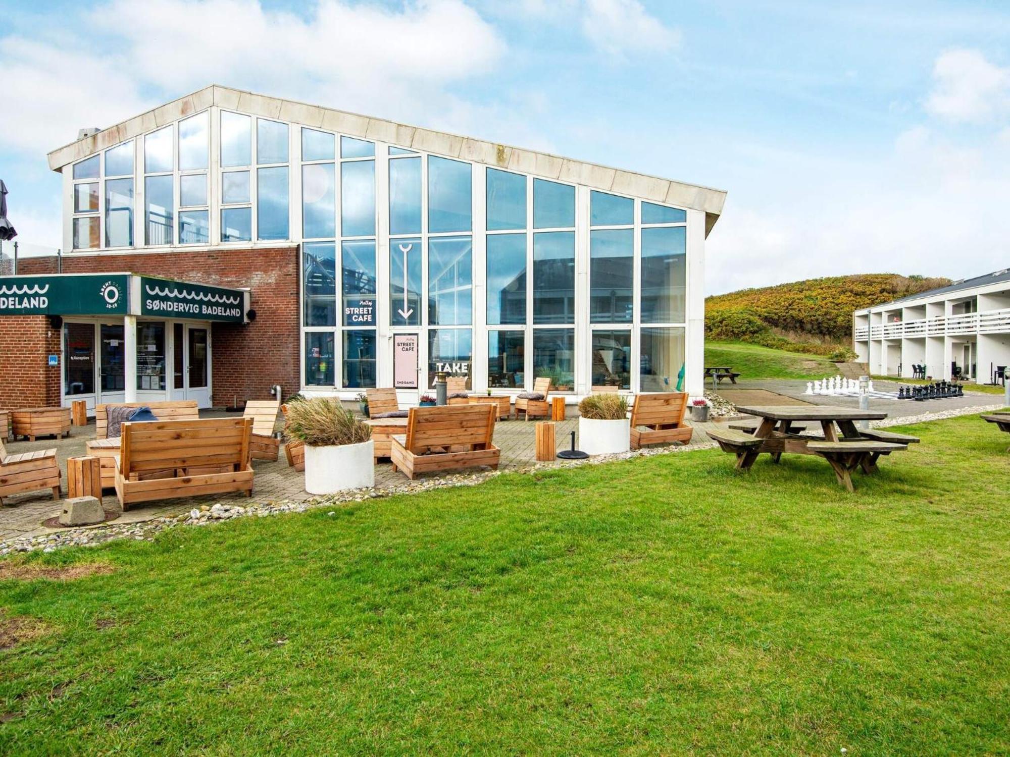 4 Person Holiday Home On A Holiday Park In Ringk Bing Ringkøbing Exterior foto